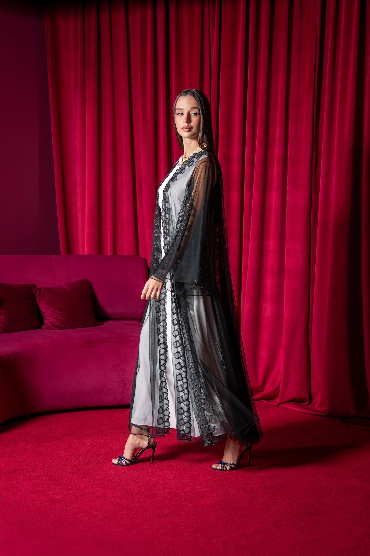 Amaya - The McQueen Boutique - Abaya - Abaya Dubai - Abaya Abu Dhabi - Abaya UAE - Abaya - Elegant - Luxury - Emirati - Classic - Modern - Occasion - Traditional - Trends - Embroidery - Modes