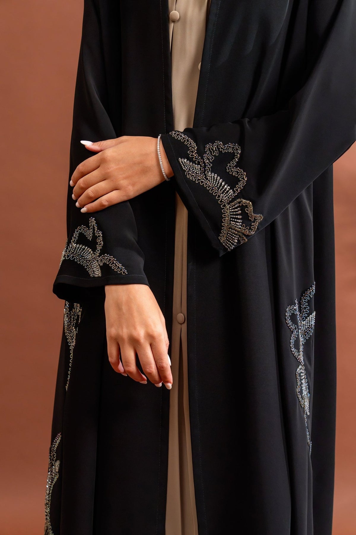 Celeste - The McQueen Boutique - Abaya - Abaya Dubai - Abaya Abu Dhabi - Abaya UAE - Abaya - Elegant - Luxury - Emirati - Classic - Modern - Occasion - Traditional - Trends - Embroidery - Modes