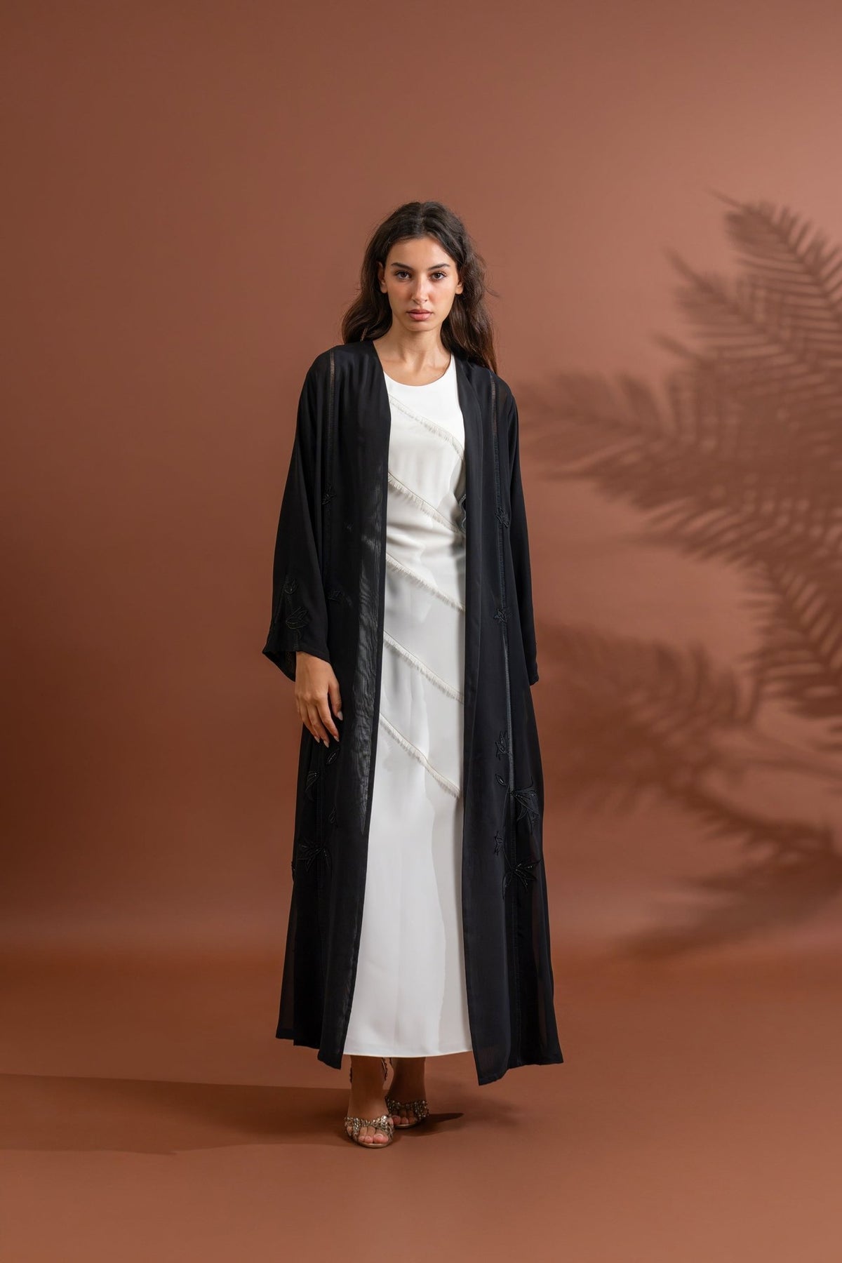 Daina - The McQueen Boutique - Abaya - Abaya Dubai - Abaya Abu Dhabi - Abaya UAE - Abaya - Elegant - Luxury - Emirati - Classic - Modern - Occasion - Traditional - Trends - Embroidery - Modes