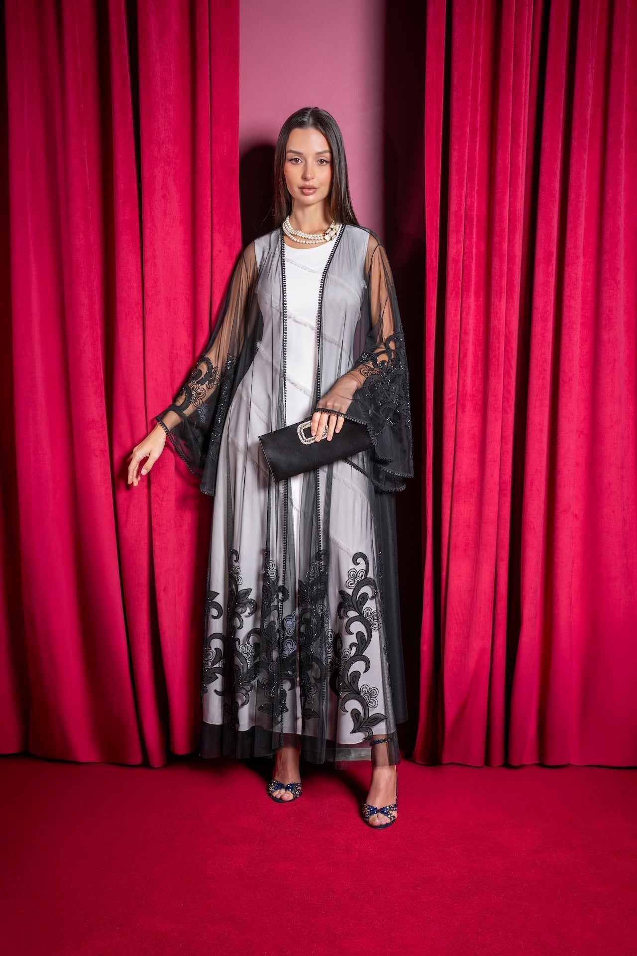 Dalia Royale - The McQueen Boutique - Abaya - Abaya Dubai - Abaya Abu Dhabi - Abaya UAE - Abaya - Elegant - Luxury - Emirati - Classic - Modern - Occasion - Traditional - Trends - Embroidery - Modes