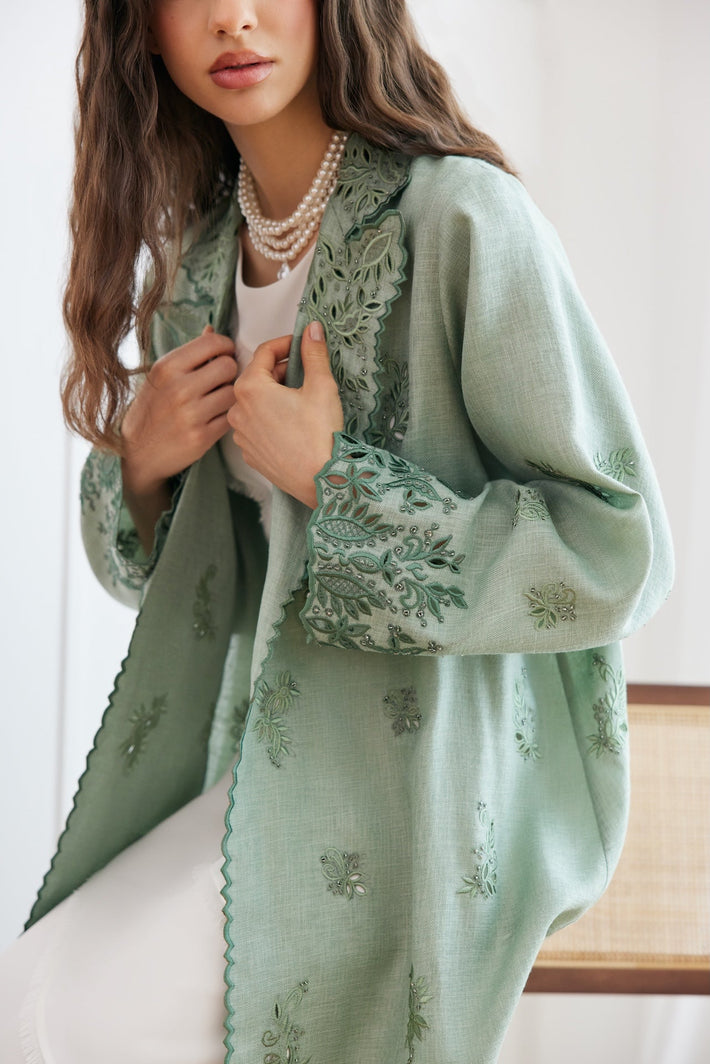 Emerald Bloom - The McQueen Boutique - Abaya - Abaya Dubai - Abaya Abu Dhabi - Abaya UAE - Abaya - Elegant - Luxury - Emirati - Classic - Modern - Occasion - Traditional - Trends - Embroidery - Modes