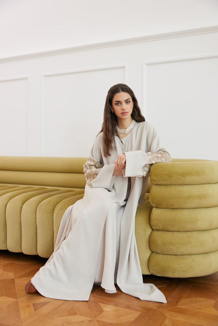 Golden Petal - The McQueen Boutique - Abaya - Abaya Dubai - Abaya Abu Dhabi - Abaya UAE - Abaya - Elegant - Luxury - Emirati - Classic - Modern - Occasion - Traditional - Trends - Embroidery - Modes