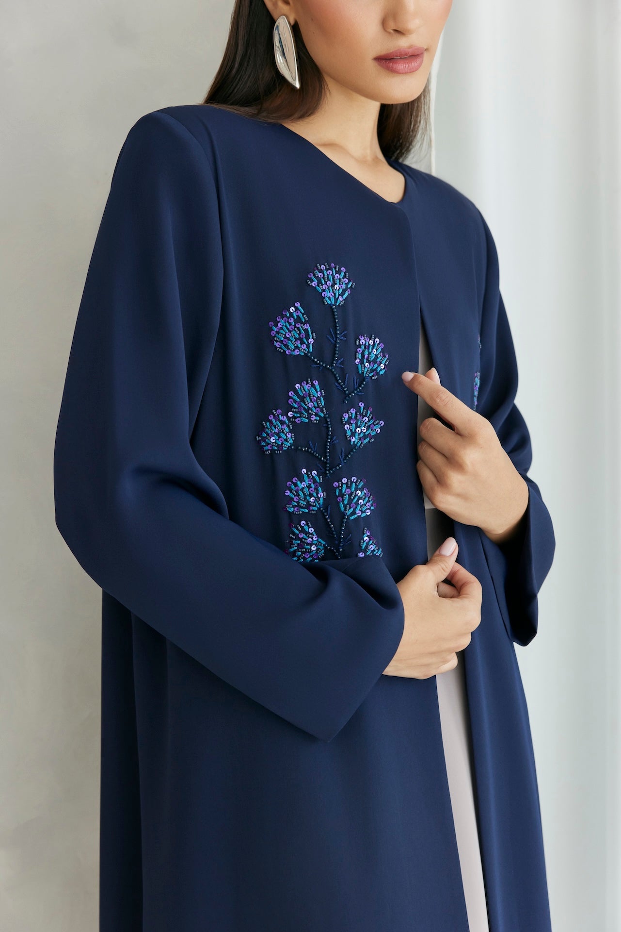 Indigo Bloom - The McQueen Boutique - Abaya - Abaya Dubai - Abaya Abu Dhabi - Abaya UAE - Abaya - Elegant - Luxury - Emirati - Classic - Modern - Occasion - Traditional - Trends - Embroidery - Modes