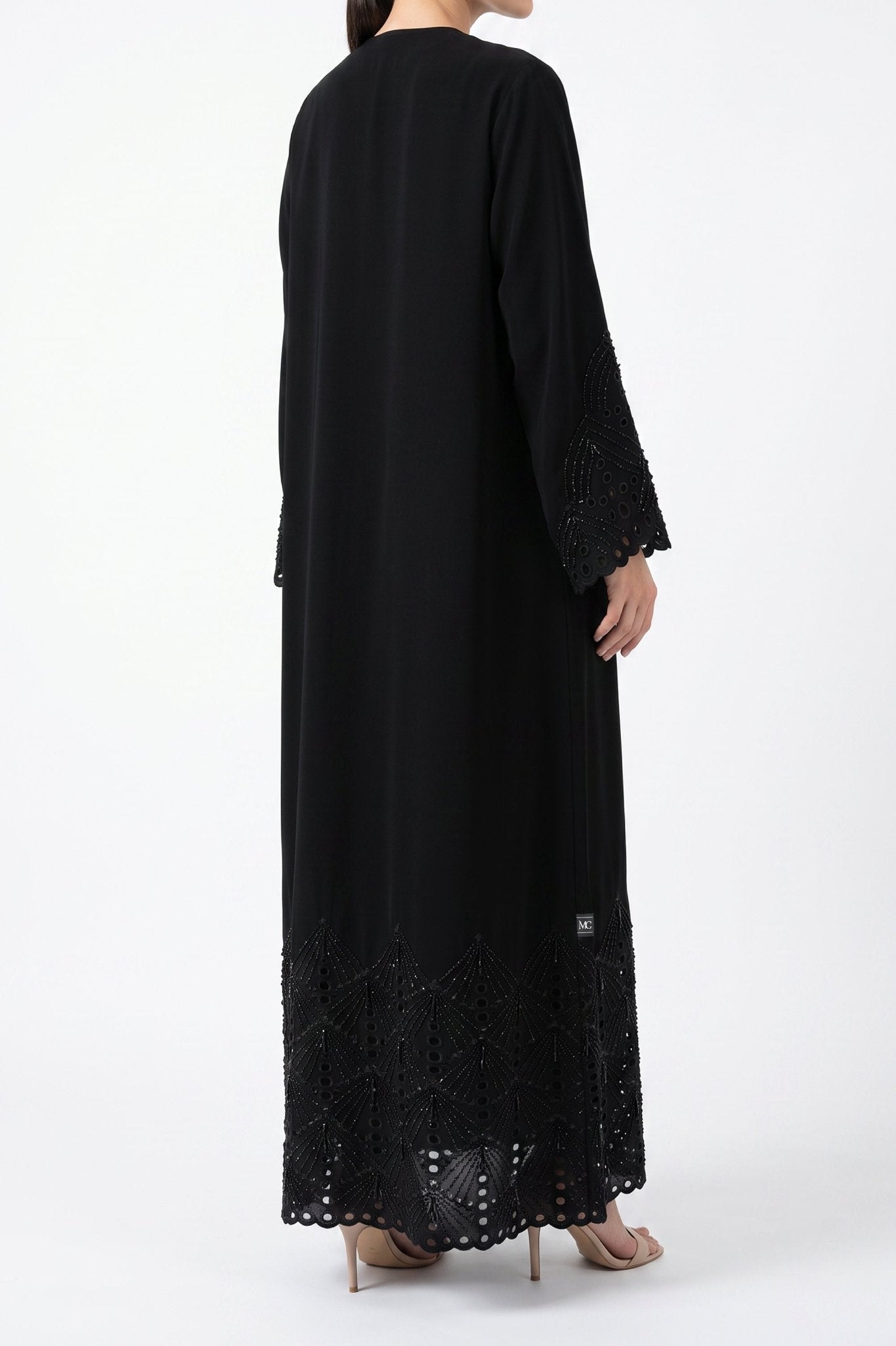 Lattice - The McQueen Boutique - Abaya - Abaya Dubai - Abaya Abu Dhabi - Abaya UAE - Abaya - Elegant - Luxury - Emirati - Classic - Modern - Occasion - Traditional - Trends - Embroidery - Modes