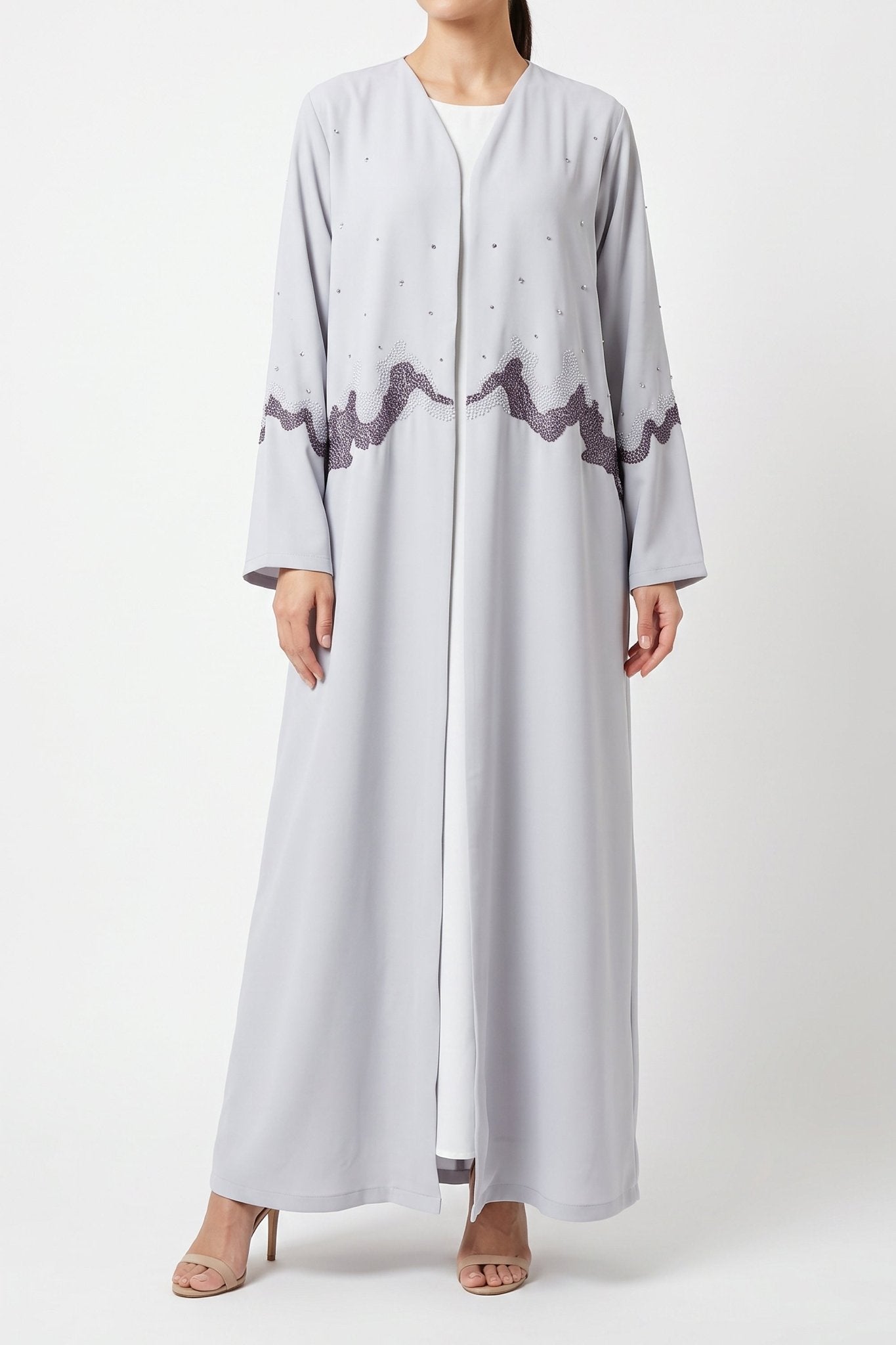 Lumina Wave - The McQueen Boutique - Abaya - Abaya Dubai - Abaya Abu Dhabi - Abaya UAE - Abaya - Elegant - Luxury - Emirati - Classic - Modern - Occasion - Traditional - Trends - Embroidery - Modes