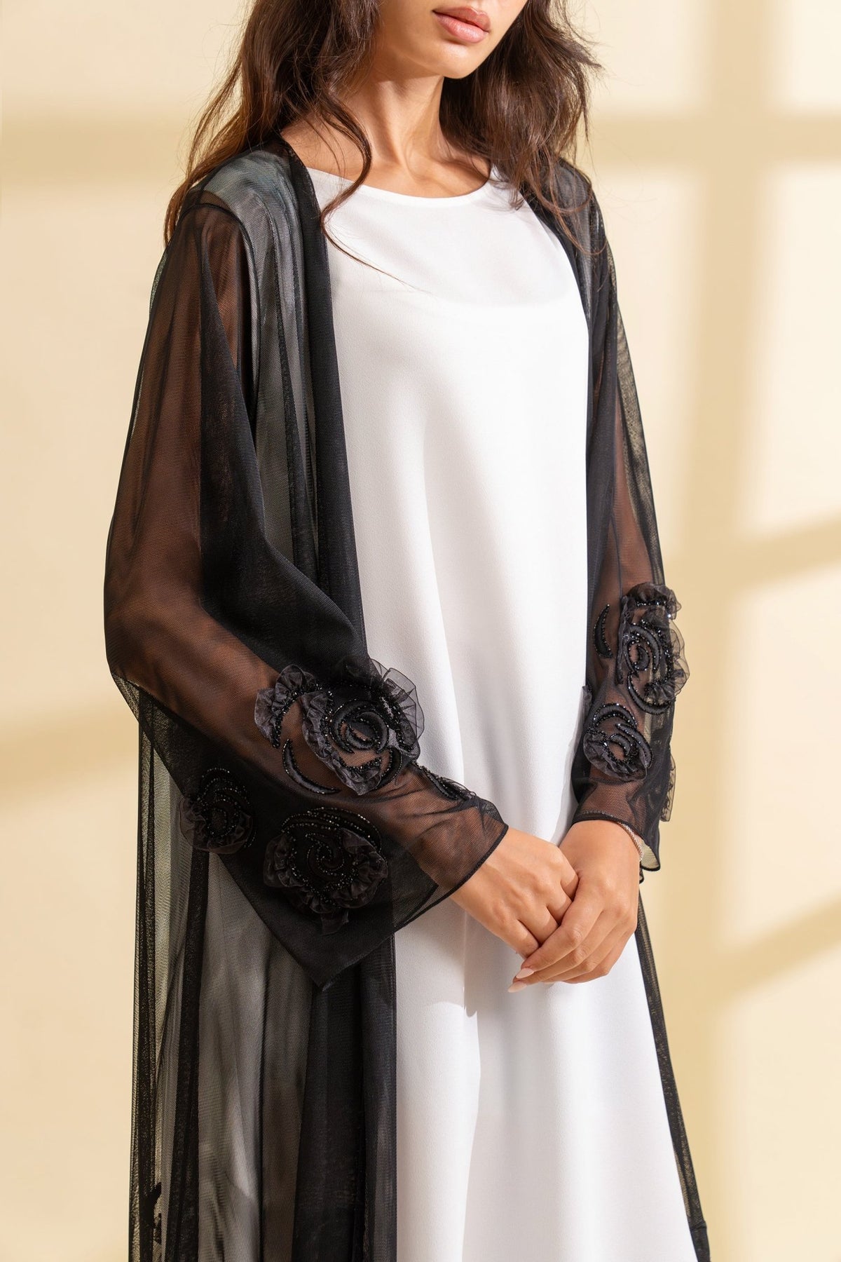 Malia - The McQueen Boutique - Abaya - Abaya Dubai - Abaya Abu Dhabi - Abaya UAE - Abaya - Elegant - Luxury - Emirati - Classic - Modern - Occasion - Traditional - Trends - Embroidery - Modes