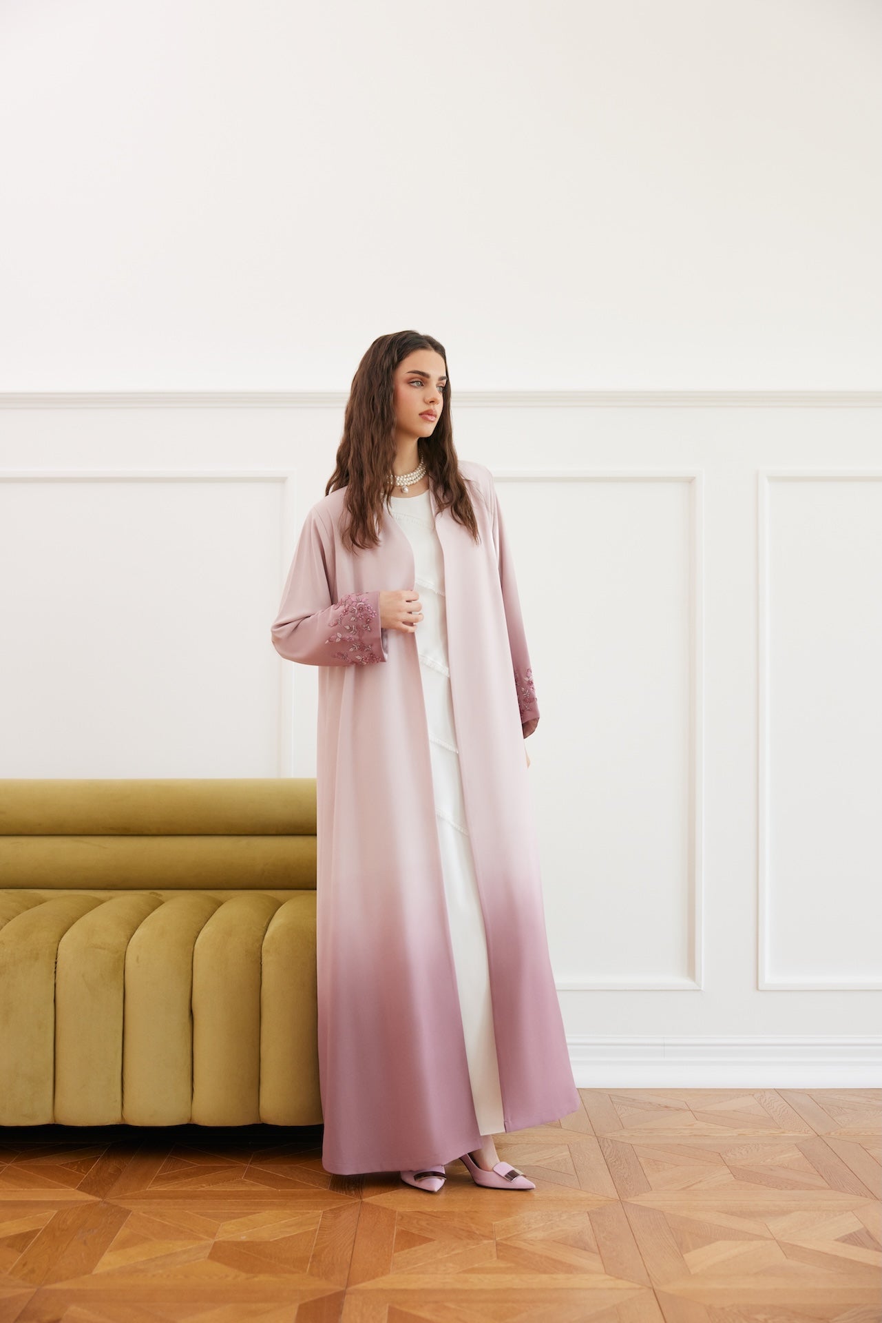 Mauve Mist - The McQueen Boutique - Abaya - Abaya Dubai - Abaya Abu Dhabi - Abaya UAE - Abaya - Elegant - Luxury - Emirati - Classic - Modern - Occasion - Traditional - Trends - Embroidery - Modes