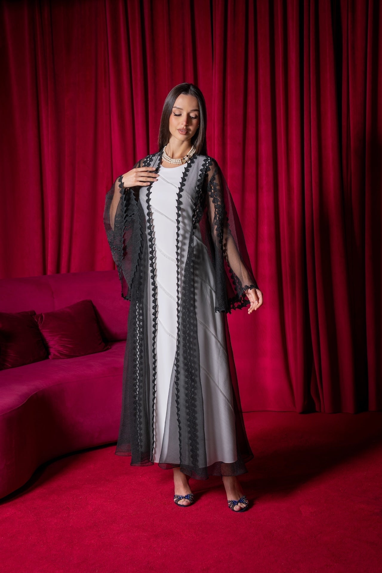 Mira Alina - The McQueen Boutique - Abaya - Abaya Dubai - Abaya Abu Dhabi - Abaya UAE - Abaya - Elegant - Luxury - Emirati - Classic - Modern - Occasion - Traditional - Trends - Embroidery - Modes