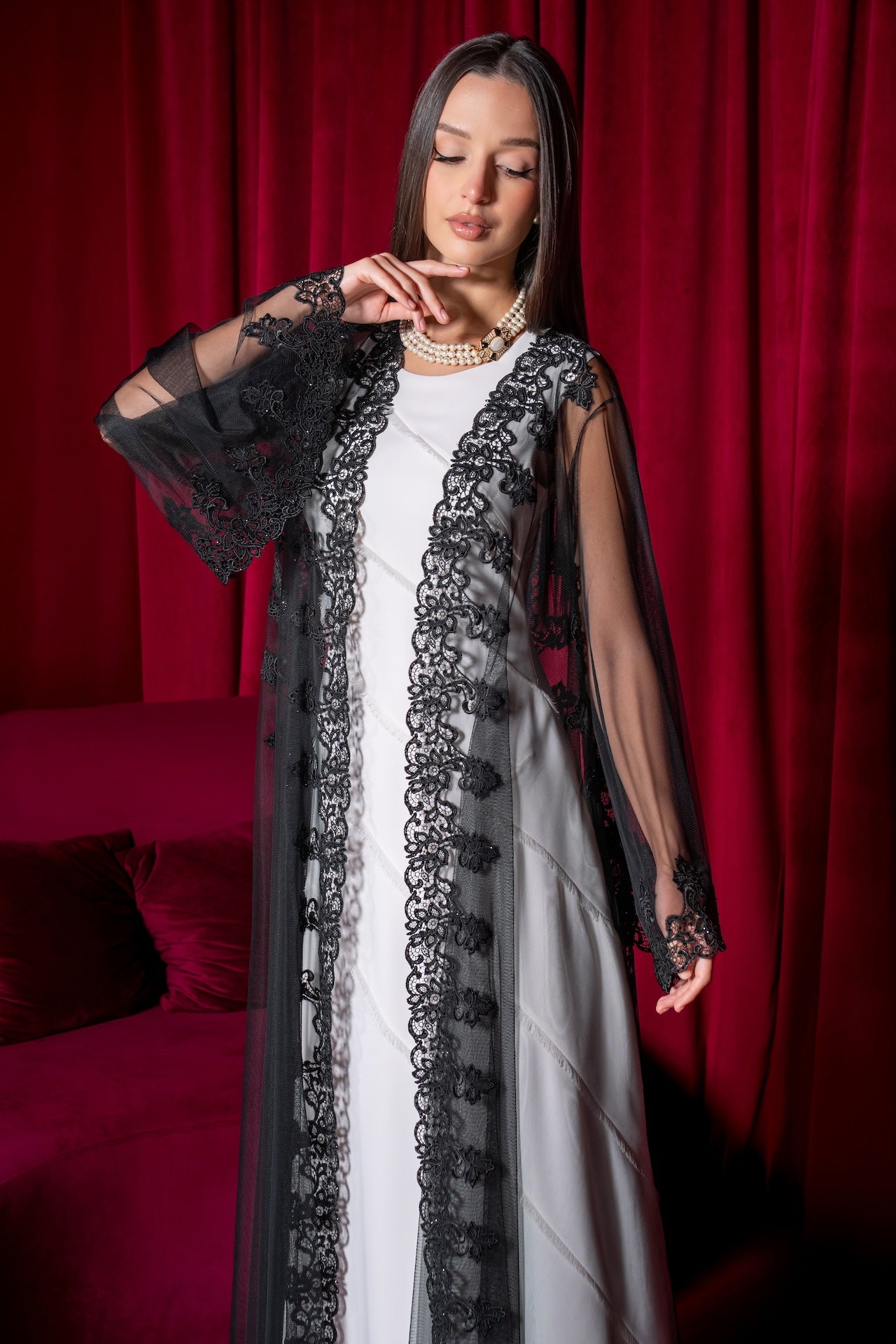 Noir Chantilly - The McQueen Boutique - Abaya - Abaya Dubai - Abaya Abu Dhabi - Abaya UAE - Abaya - Elegant - Luxury - Emirati - Classic - Modern - Occasion - Traditional - Trends - Embroidery - Modes