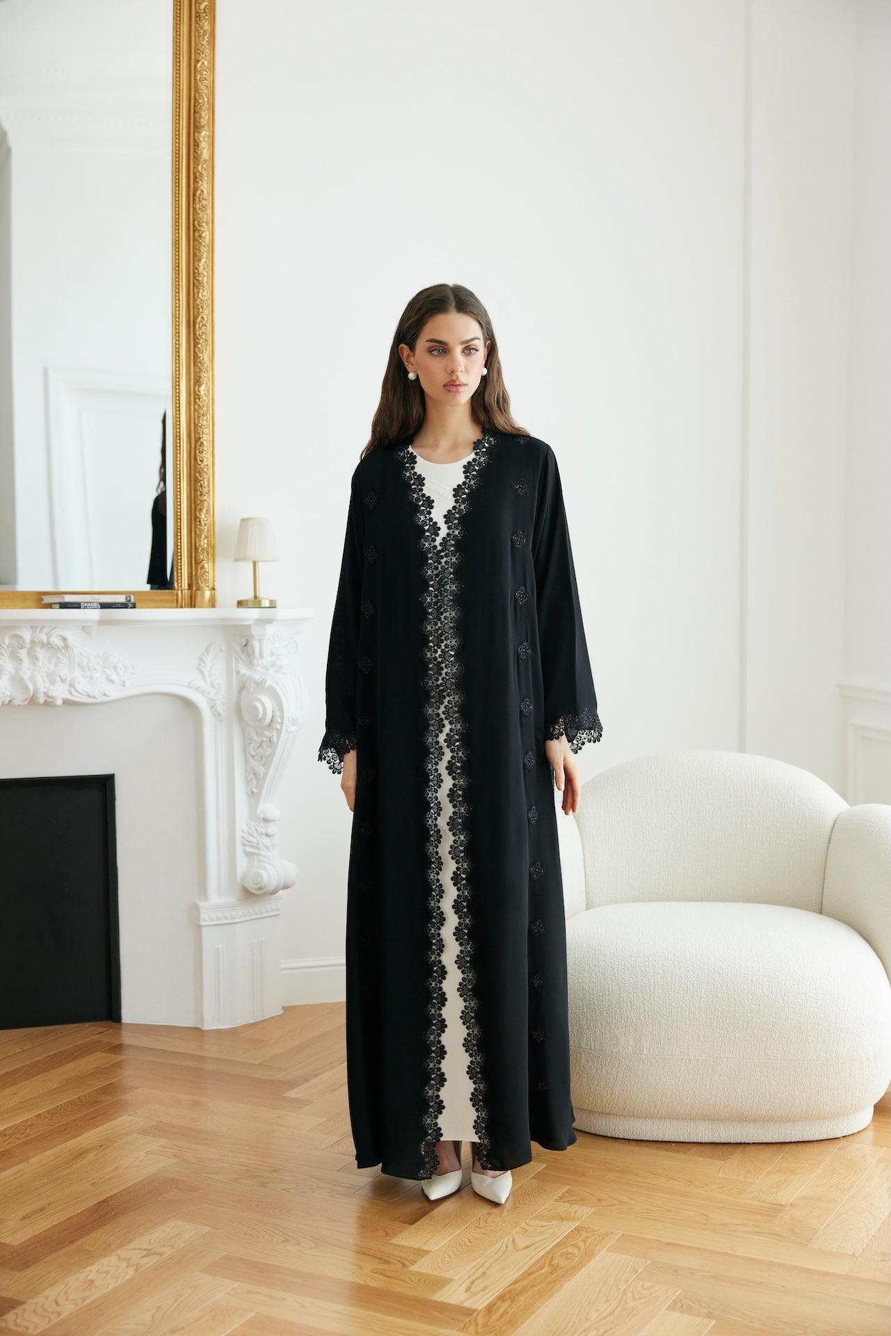 Onyx Lace - The McQueen Boutique - Abaya - Abaya Dubai - Abaya Abu Dhabi - Abaya UAE - Abaya - Elegant - Luxury - Emirati - Classic - Modern - Occasion - Traditional - Trends - Embroidery - Modes