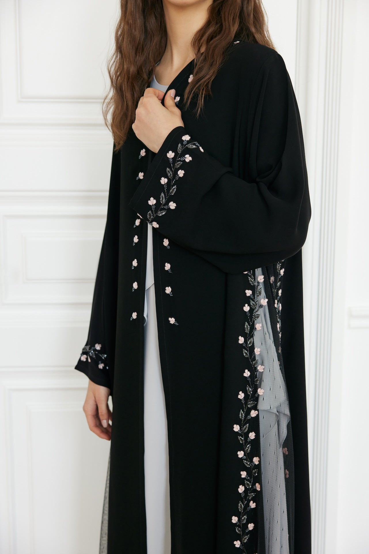 Rose Blossom - The McQueen Boutique - Abaya - Abaya Dubai - Abaya Abu Dhabi - Abaya UAE - Abaya - Elegant - Luxury - Emirati - Classic - Modern - Occasion - Traditional - Trends - Embroidery - Modes