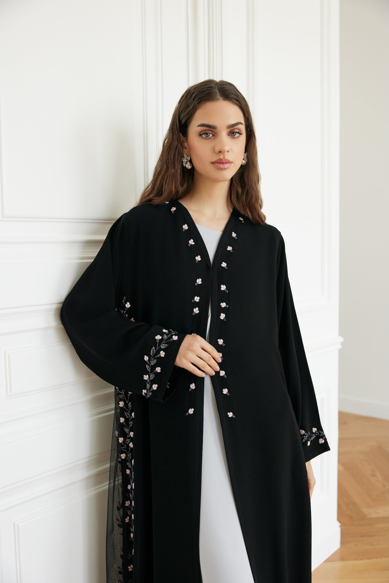 Rose Blossom - The McQueen Boutique - Abaya - Abaya Dubai - Abaya Abu Dhabi - Abaya UAE - Abaya - Elegant - Luxury - Emirati - Classic - Modern - Occasion - Traditional - Trends - Embroidery - Modes