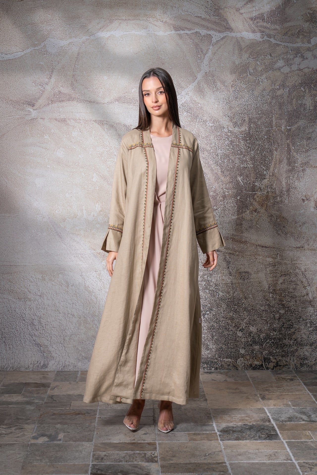 Sandstone Oasis - The McQueen Boutique - Abaya - Abaya Dubai - Abaya Abu Dhabi - Abaya UAE - Abaya - Elegant - Luxury - Emirati - Classic - Modern - Occasion - Traditional - Trends - Embroidery - Modes